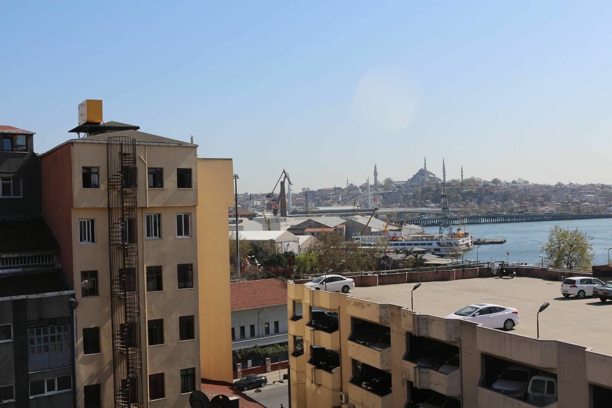 Beyoglu Huzur Hotel Istanbul Bagian luar foto